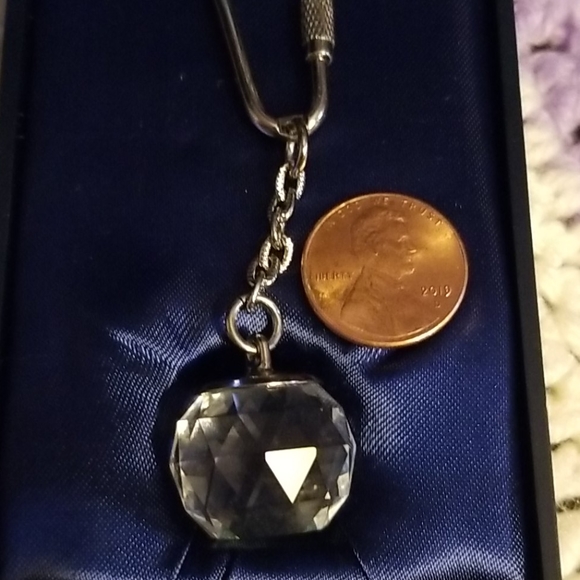 Key chain with crystal ball - Picture 4 of 4
